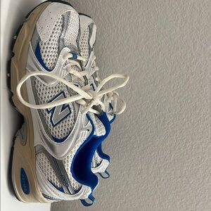 New Balance White and Blue Athletic Shoes with Breathable Mesh